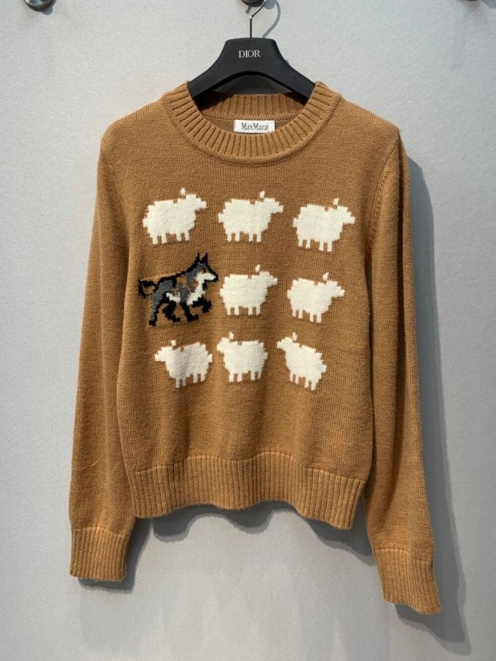 MaxMara Camel Wolf Sheep Knit Sweater